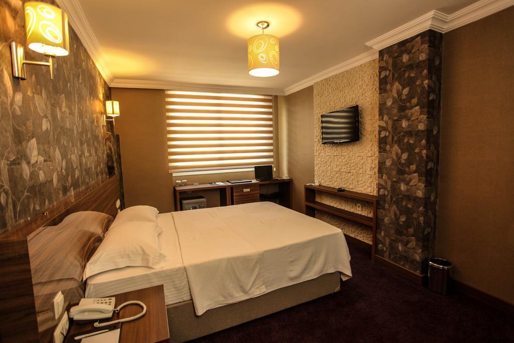 Grand Akcali Otel İskenderun Værelse billede