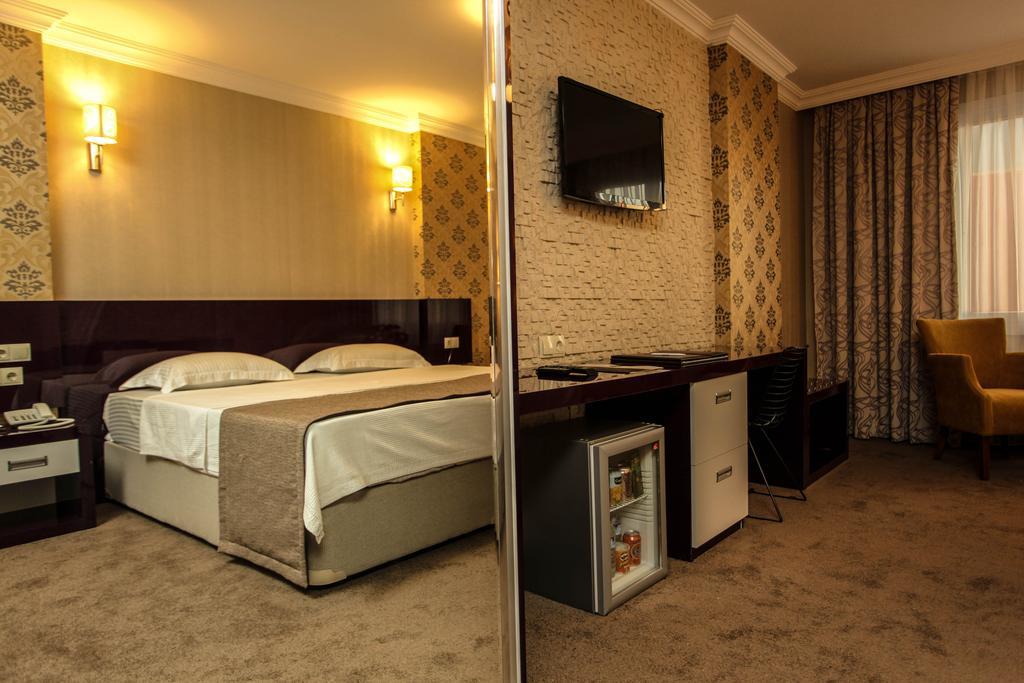 Grand Akcali Otel İskenderun Eksteriør billede