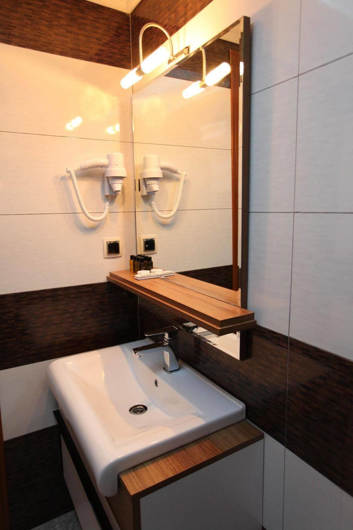Grand Akcali Otel İskenderun Eksteriør billede