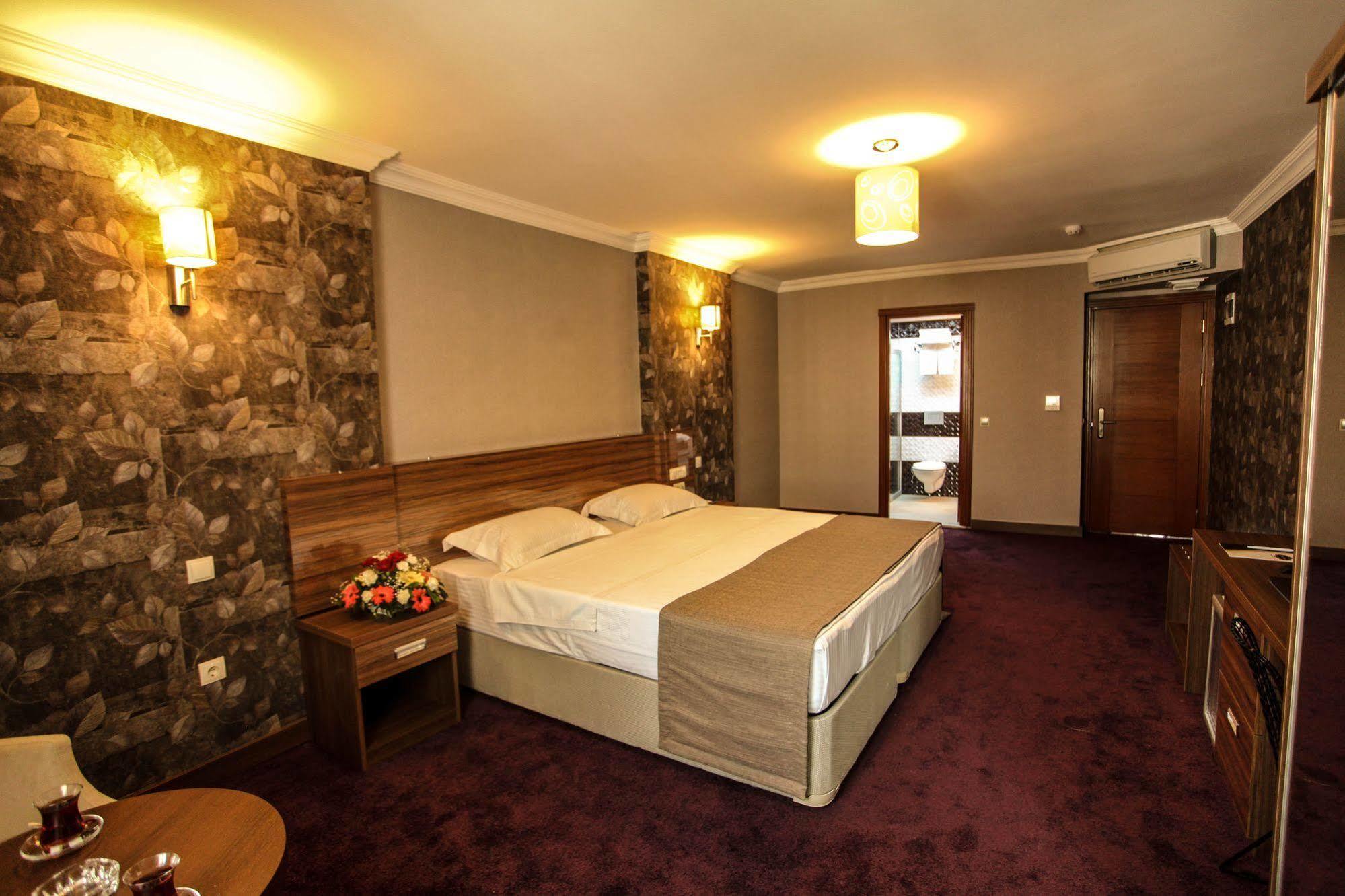 Grand Akcali Otel İskenderun Eksteriør billede
