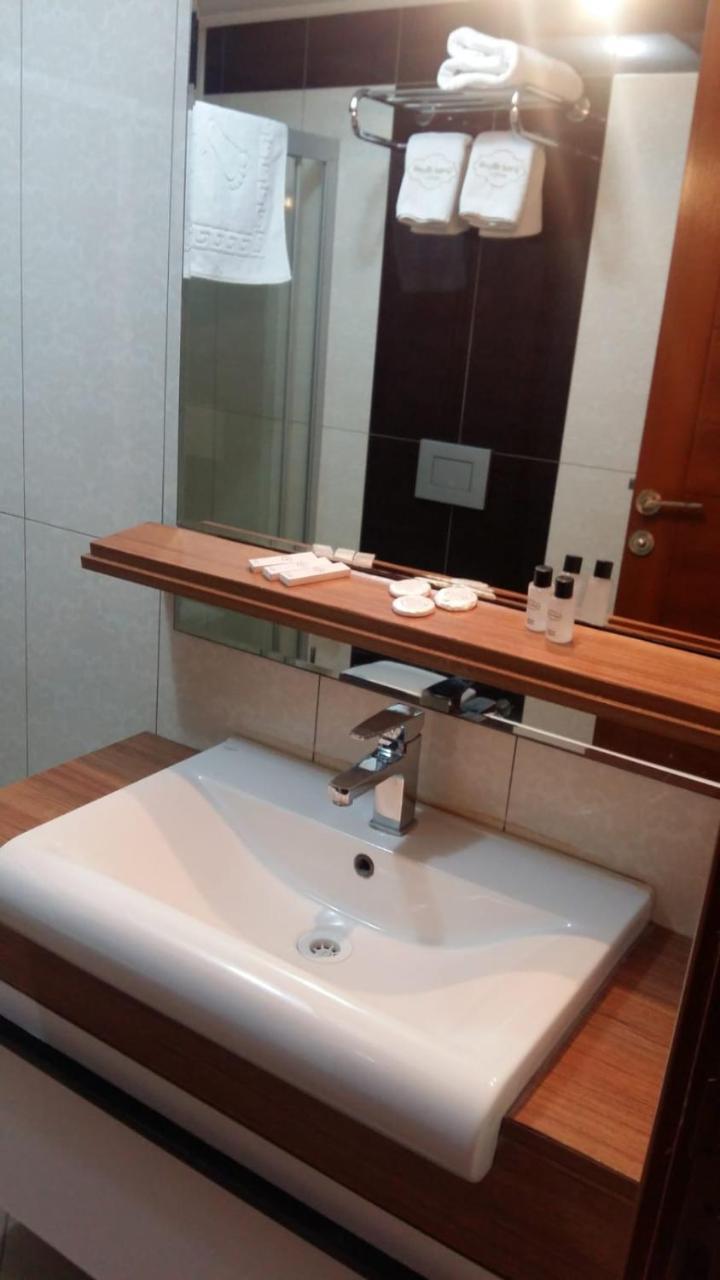Grand Akcali Otel İskenderun Eksteriør billede
